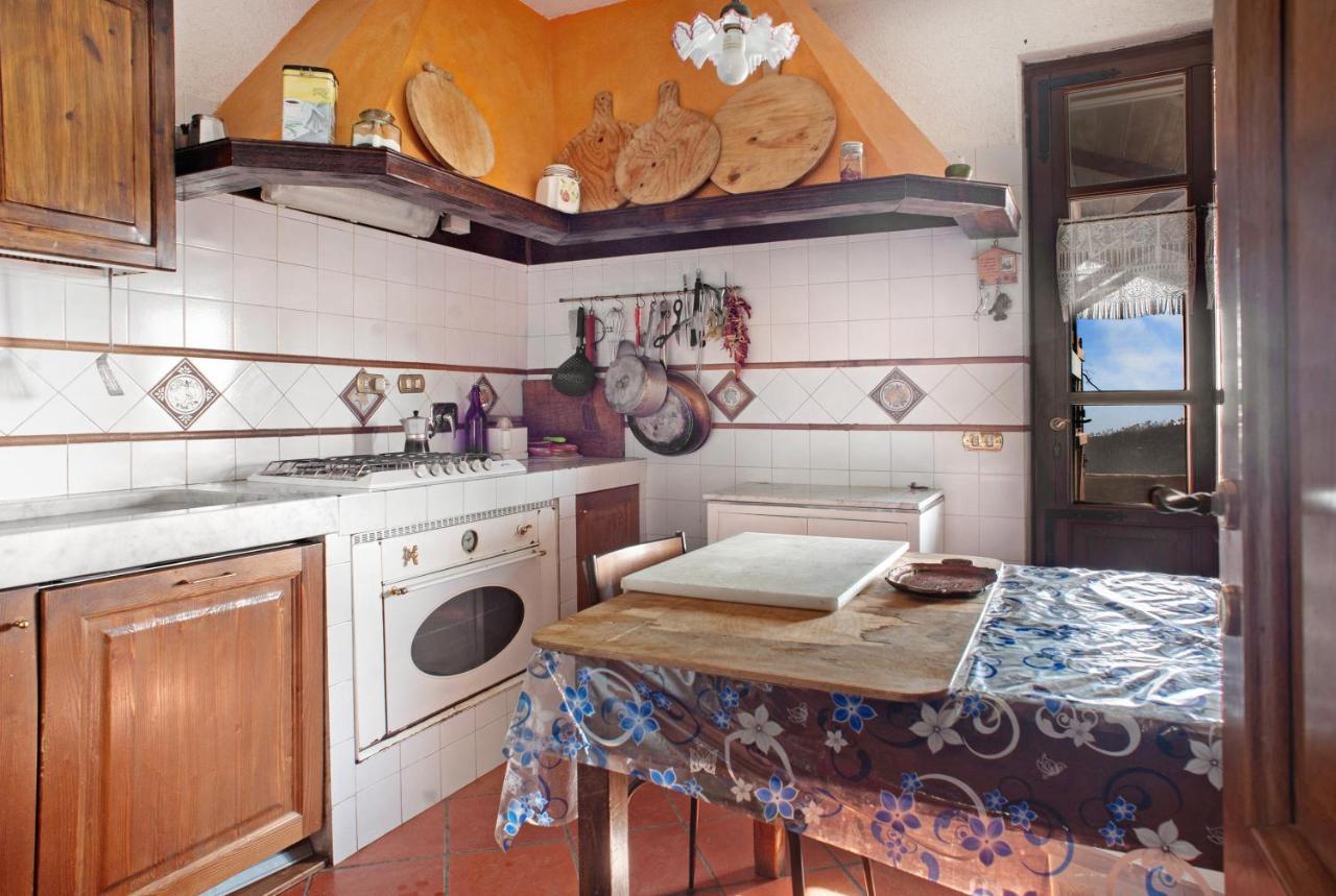 فيلا Casa Della Barcareccia Calice al Cornoviglio المظهر الخارجي الصورة